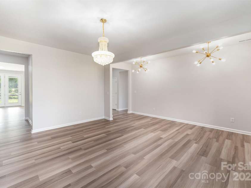 10045 Carousel Corral Drive, Midland, NC 28107.  MLS# CAR4284951, YatesRealty ID 28038. 