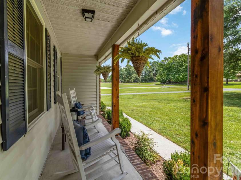 3457 Autumn Lake Drive, Rock Hill, SC 29730.  MLS# CAR4389011, YatesRealty ID 28038. 