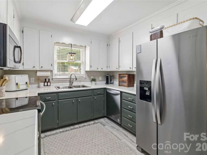 3457 Autumn Lake Drive, Rock Hill, SC 29730.  MLS# CAR4389011, YatesRealty ID 28038. 