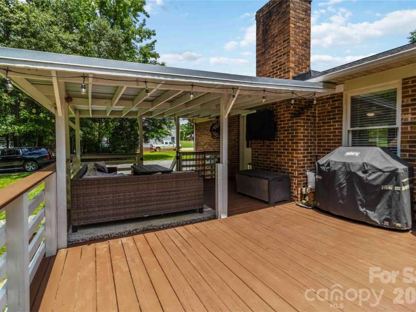 3457 Autumn Lake Drive, Rock Hill, SC 29730.  MLS# CAR4389011, YatesRealty ID 28038. 
