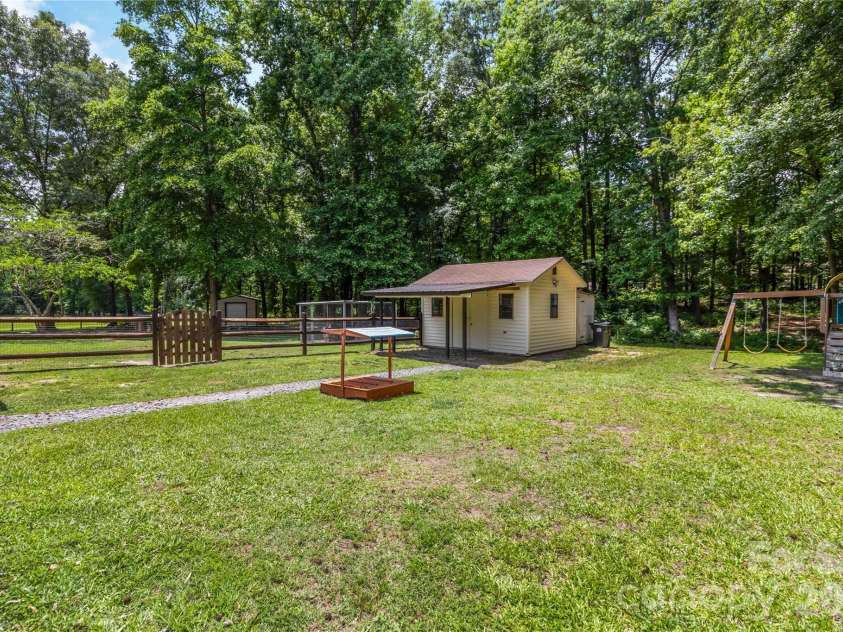 3457 Autumn Lake Drive, Rock Hill, SC 29730.  MLS# CAR4389011, YatesRealty ID 28038. 