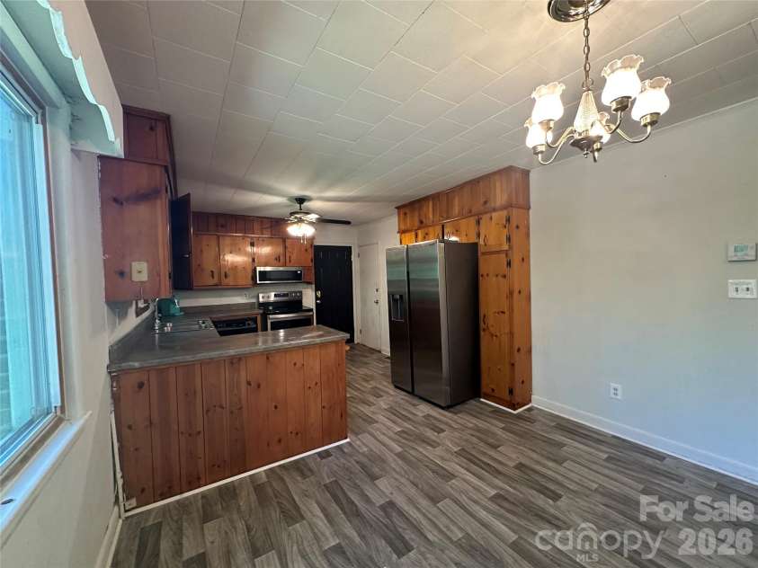 2939 Links Drive, Granite Falls, NC 28630.  MLS# CAR4389419, YatesRealty ID 28039. 