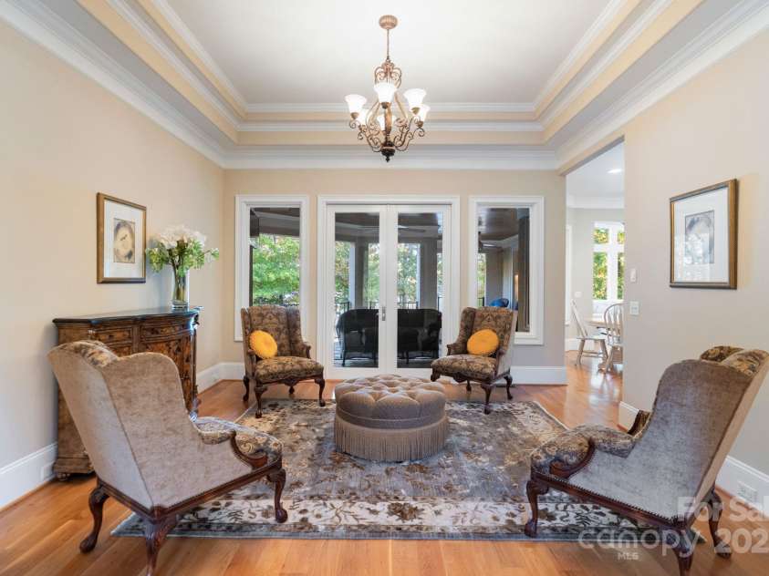 9225 Fair Oak Drive, Sherrills Ford, NC 28673.  MLS# CAR4319433, YatesRealty ID 2804. 