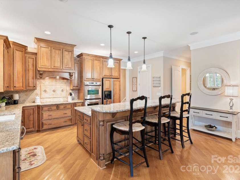 9225 Fair Oak Drive, Sherrills Ford, NC 28673.  MLS# CAR4319433, YatesRealty ID 2804. 