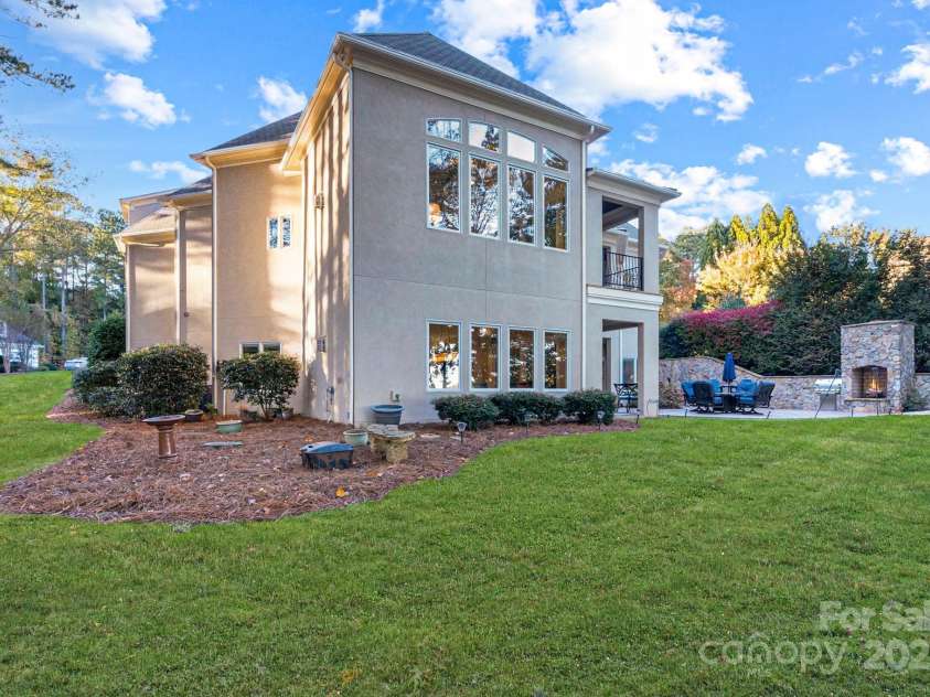 9225 Fair Oak Drive, Sherrills Ford, NC 28673.  MLS# CAR4319433, YatesRealty ID 2804. 