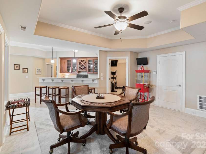 9225 Fair Oak Drive, Sherrills Ford, NC 28673.  MLS# CAR4319433, YatesRealty ID 2804. Basement Rec Room