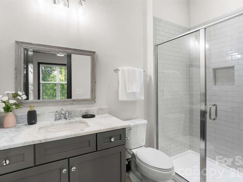 144 Walking Horse Trail, Davidson, NC 28036.  MLS# CAR4335910, YatesRealty ID 28040. 