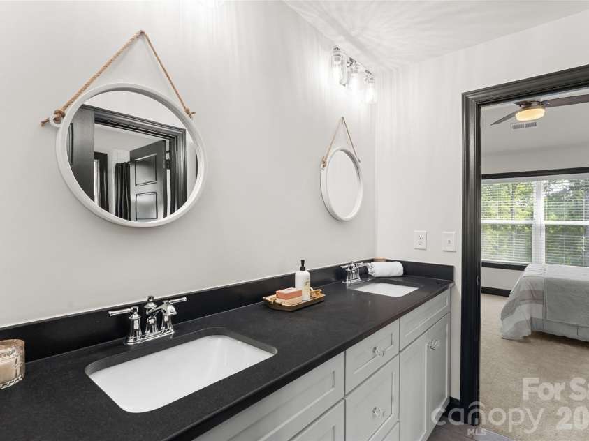 144 Walking Horse Trail, Davidson, NC 28036.  MLS# CAR4335910, YatesRealty ID 28040. 