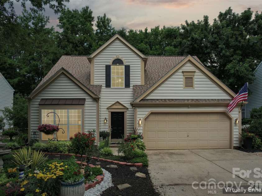 5931 Downfield Wood Drive, Charlotte, NC 28269.  MLS# CAR4385846, YatesRealty ID 28041. 