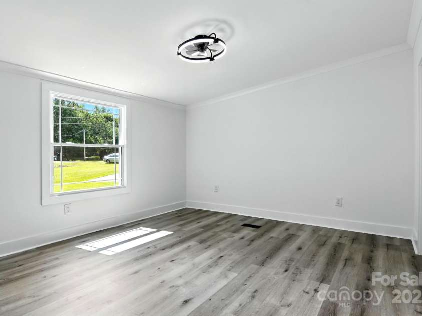 2734 Orangewood Lane, Newton, NC 28658.  MLS# CAR4285625, YatesRealty ID 28043. 