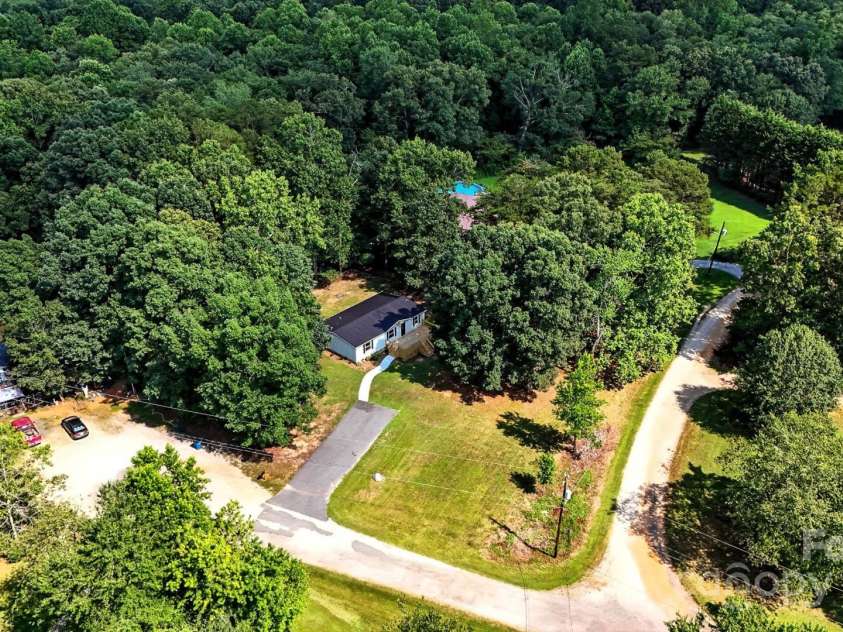 2734 Orangewood Lane, Newton, NC 28658.  MLS# CAR4285625, YatesRealty ID 28043. 