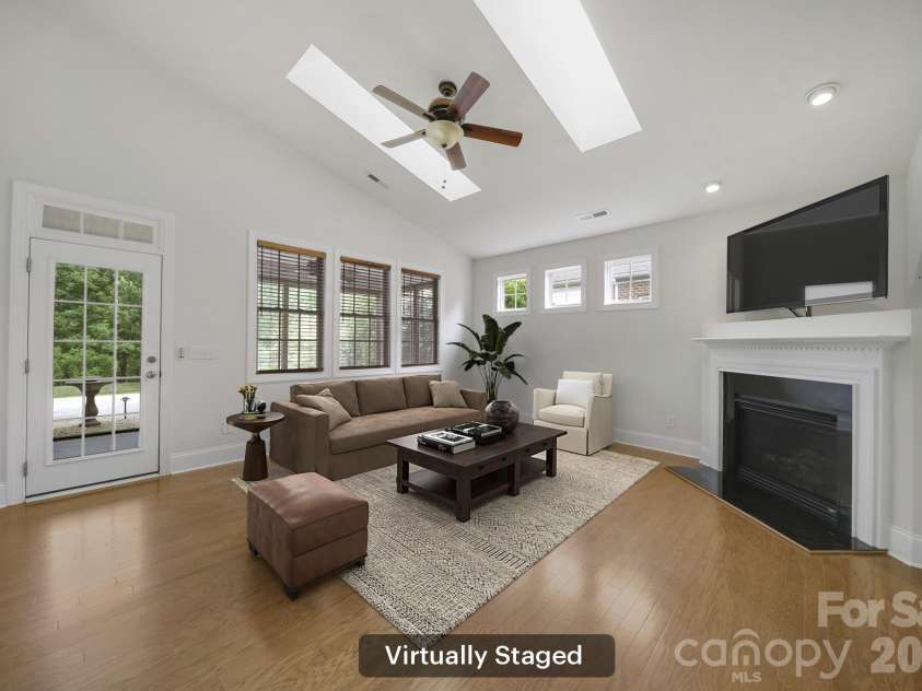 7924 Honey Fig Road, Charlotte, NC 28277.  MLS# CAR4369544, YatesRealty ID 28043. 
