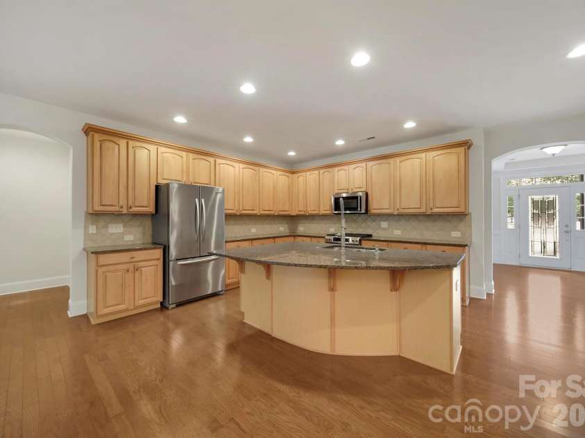 7924 Honey Fig Road, Charlotte, NC 28277.  MLS# CAR4369544, YatesRealty ID 28043. 