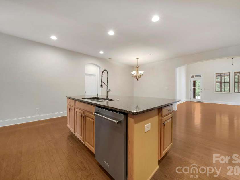 7924 Honey Fig Road, Charlotte, NC 28277.  MLS# CAR4369544, YatesRealty ID 28043. 