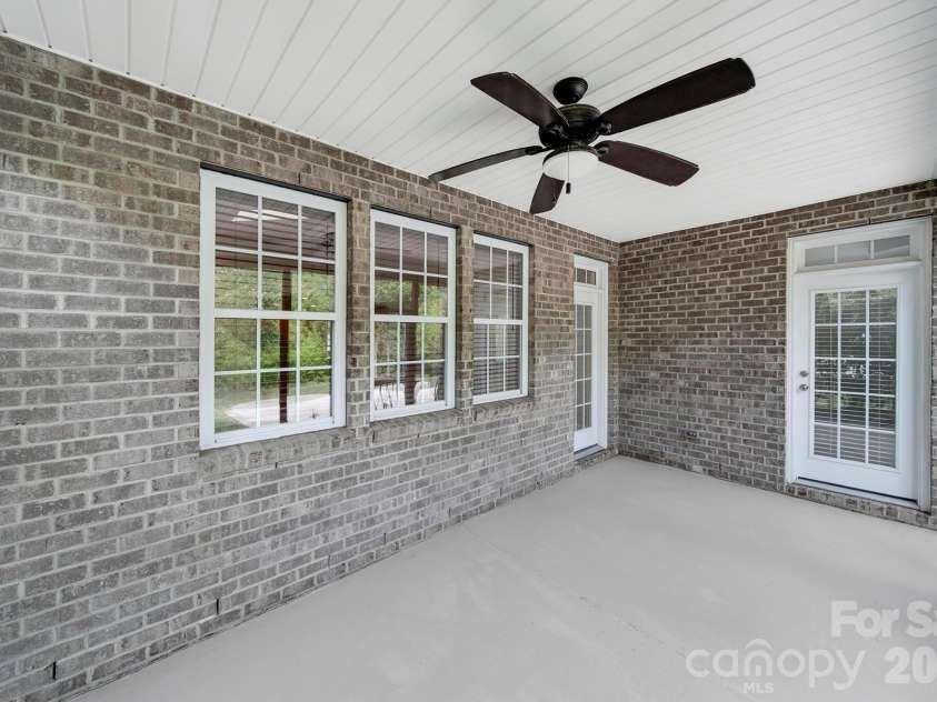 7924 Honey Fig Road, Charlotte, NC 28277.  MLS# CAR4369544, YatesRealty ID 28043. 