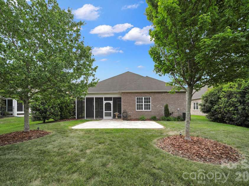 7924 Honey Fig Road, Charlotte, NC 28277.  MLS# CAR4369544, YatesRealty ID 28043. 