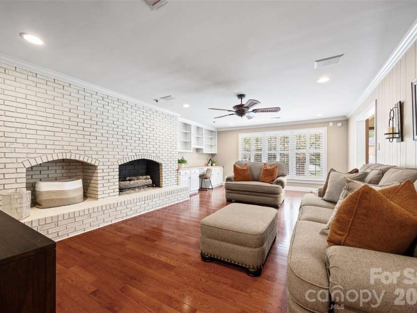 2107 Meadow Lane, Rock Hill, SC 29732.  MLS# CAR4379057, YatesRealty ID 28045. Family Room
