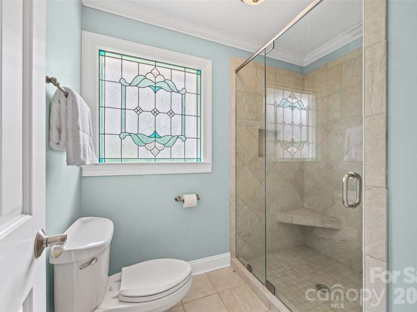 2107 Meadow Lane, Rock Hill, SC 29732.  MLS# CAR4379057, YatesRealty ID 28045. Jack n Jill Bath