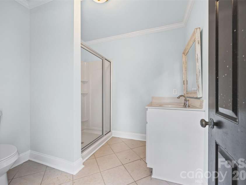 2107 Meadow Lane, Rock Hill, SC 29732.  MLS# CAR4379057, YatesRealty ID 28045. Pool Bath