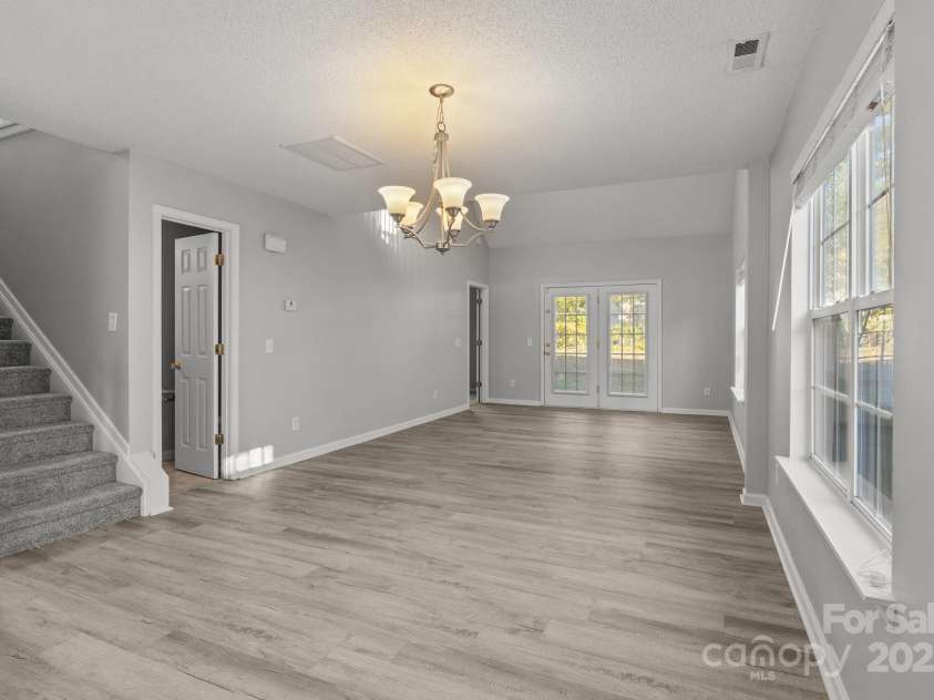 2723 Rozzelles Landing Drive, Charlotte, NC 28214.  MLS# CAR4281830, YatesRealty ID 28045. 