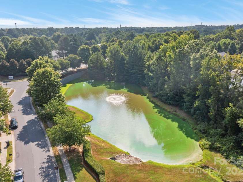 2723 Rozzelles Landing Drive, Charlotte, NC 28214.  MLS# CAR4281830, YatesRealty ID 28045. 