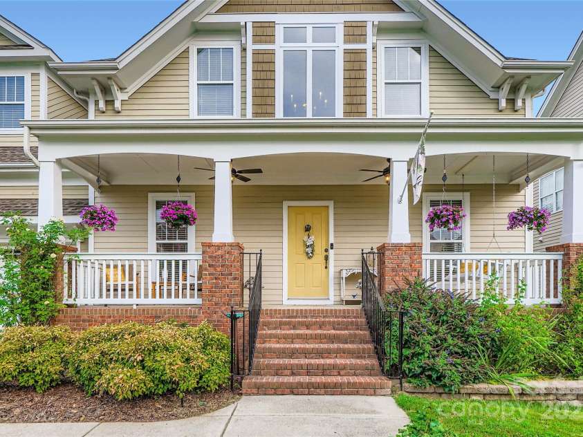 10614 Waycross Drive, Huntersville, NC 28078.  MLS# CAR4281155, YatesRealty ID 28048. 