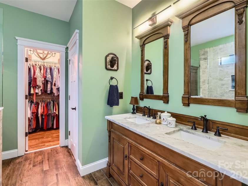 10614 Waycross Drive, Huntersville, NC 28078.  MLS# CAR4281155, YatesRealty ID 28048. 
