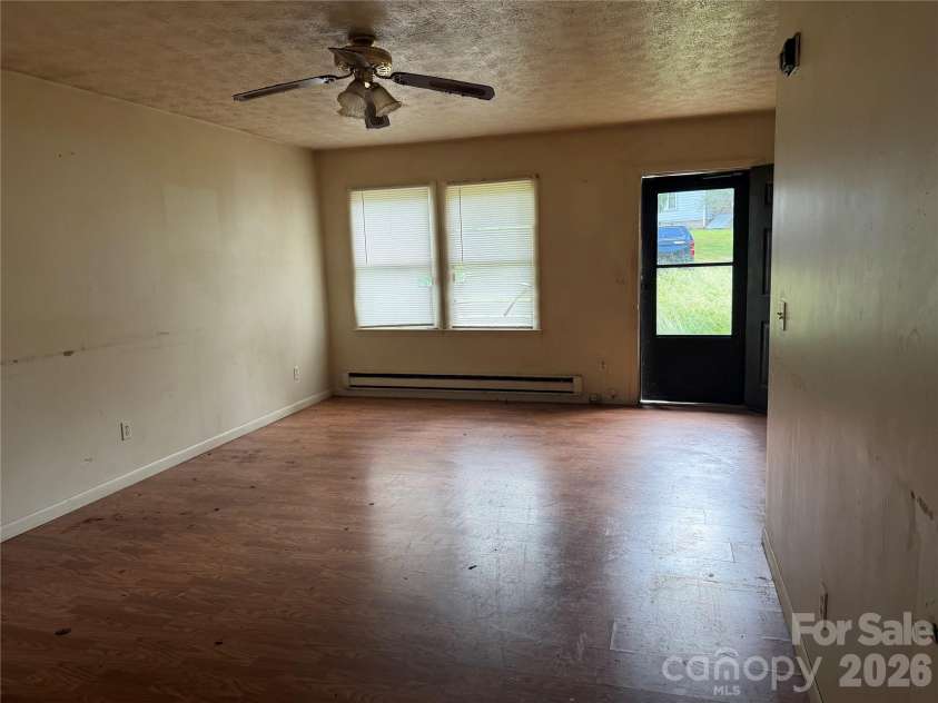 23 Meteor Court, Waynesville, NC 28786.  MLS# CAR4389859, YatesRealty ID 28049. 