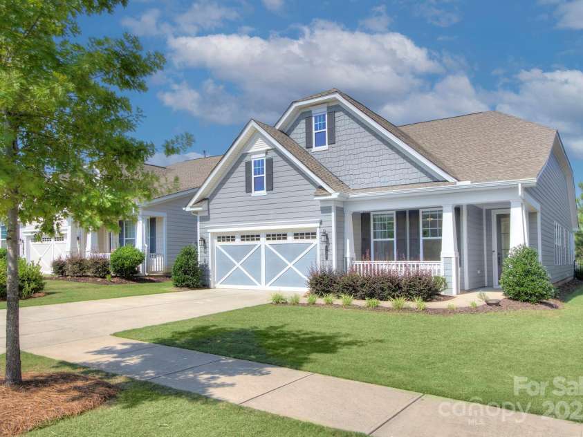 5527 Cheerful Lane, Charlotte, NC 28215.  MLS# CAR4275434, YatesRealty ID 28049. 