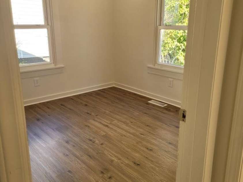 1116 East Drive, Gastonia, NC 28052.  MLS# CAR4353217, YatesRealty ID 2805. Back Bedroom