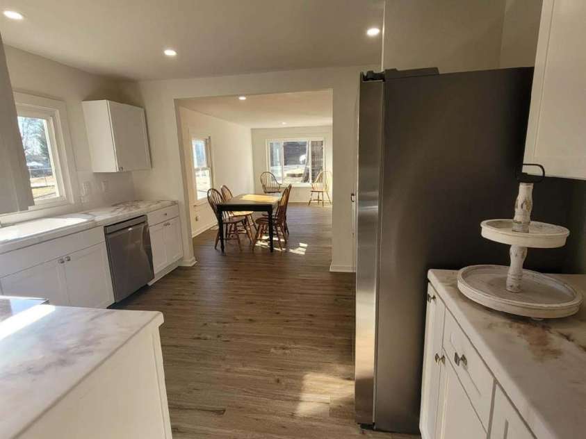 1116 East Drive, Gastonia, NC 28052.  MLS# CAR4353217, YatesRealty ID 2805. Kitchen