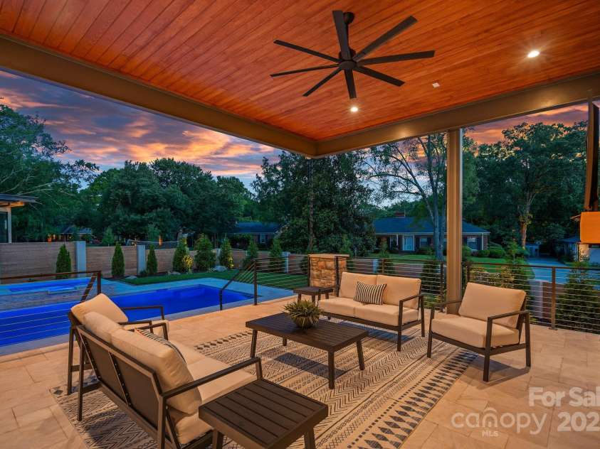 639 Edgemont Road, Charlotte, NC 28211.  MLS# CAR4266883, YatesRealty ID 28050. 