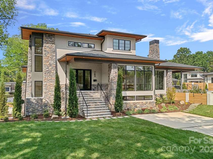 639 Edgemont Road, Charlotte, NC 28211.  MLS# CAR4266883, YatesRealty ID 28050. 