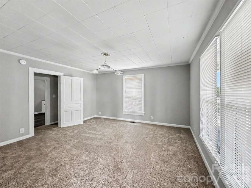 9238 Nc Hwy 90 Highway, Stony Point, NC 28678.  MLS# CAR4337562, YatesRealty ID 28050. 