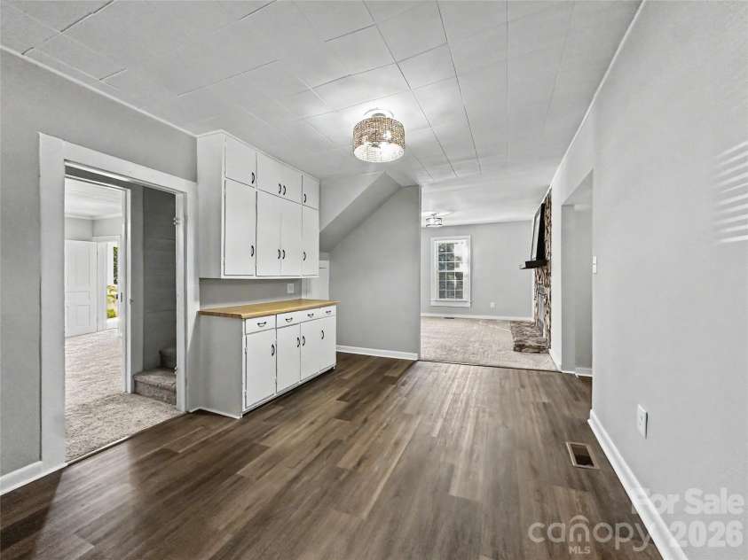 9238 Nc Hwy 90 Highway, Stony Point, NC 28678.  MLS# CAR4337562, YatesRealty ID 28050. 