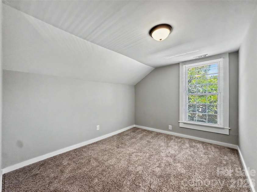 9238 Nc Hwy 90 Highway, Stony Point, NC 28678.  MLS# CAR4337562, YatesRealty ID 28050. 