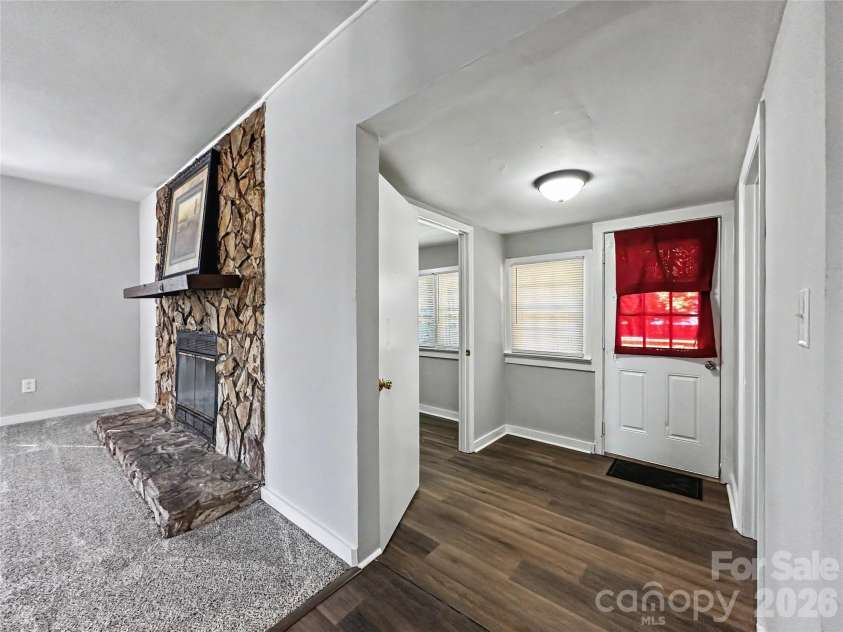 9238 Nc Hwy 90 Highway, Stony Point, NC 28678.  MLS# CAR4337562, YatesRealty ID 28050. 