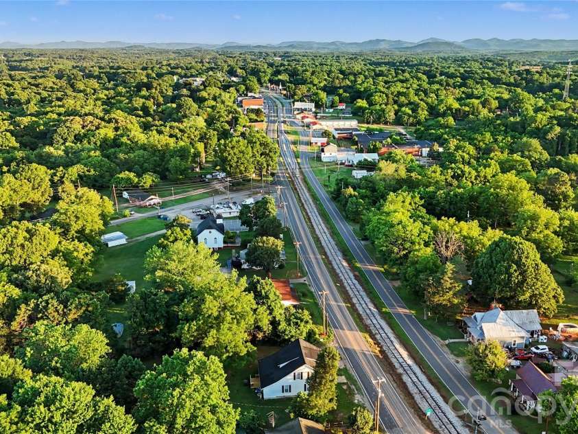 9238 Nc Hwy 90 Highway, Stony Point, NC 28678.  MLS# CAR4337562, YatesRealty ID 28050. 