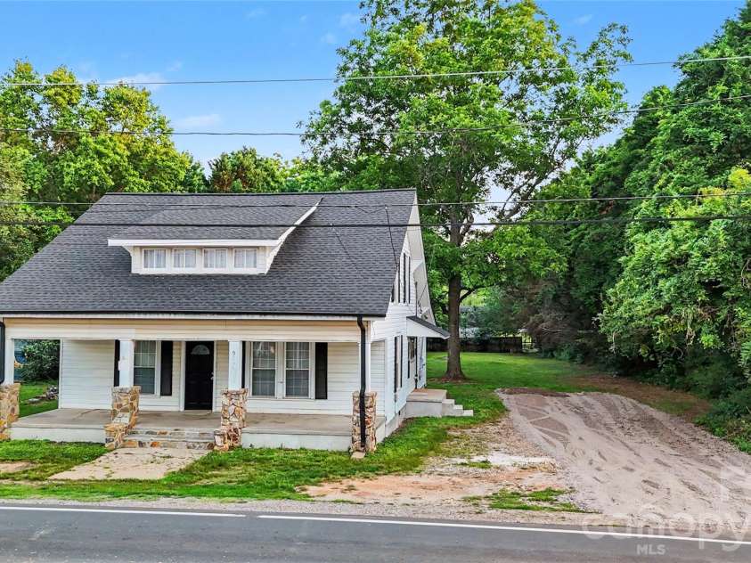 9238 Nc Hwy 90 Highway, Stony Point, NC 28678.  MLS# CAR4337562, YatesRealty ID 28050. 