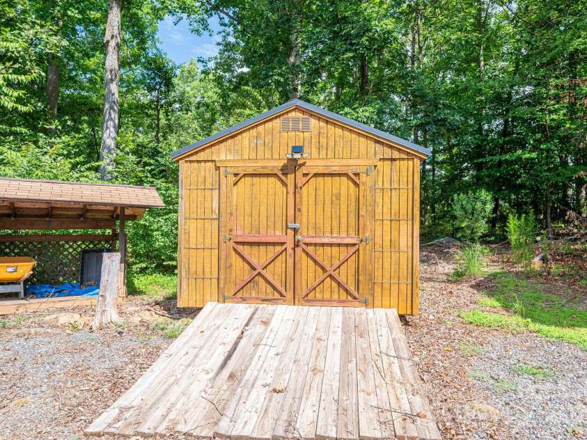 1824 Hephzibah Church Road, Bessemer City, NC 28016.  MLS# CAR4280999, YatesRealty ID 28051. Outbuilding
