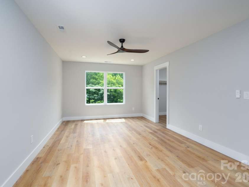723 Irene Avenue, Kannapolis, NC 28083.  MLS# CAR4387123, YatesRealty ID 28051. 