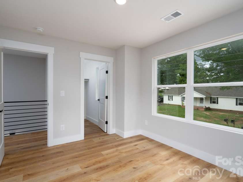 723 Irene Avenue, Kannapolis, NC 28083.  MLS# CAR4387123, YatesRealty ID 28051. 