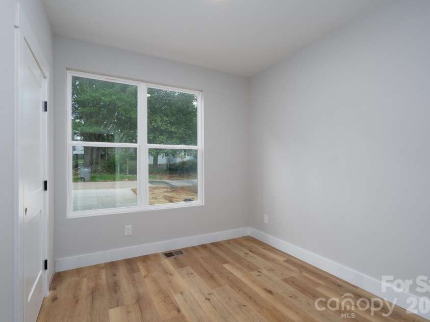 723 Irene Avenue, Kannapolis, NC 28083.  MLS# CAR4387123, YatesRealty ID 28051. 