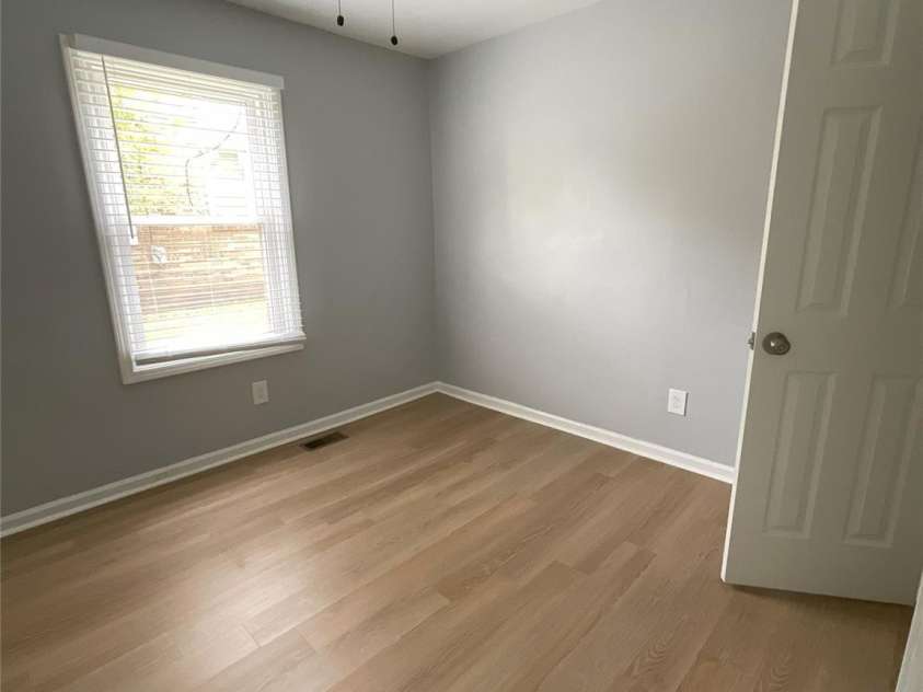 2607 /2609 Celia Avenue, Charlotte, NC 28216.  MLS# CAR4280740, YatesRealty ID 28052. 2607 bedroom 2