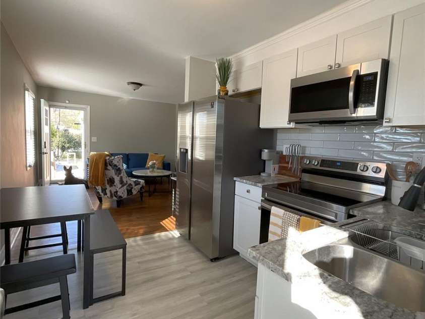 2607 /2609 Celia Avenue, Charlotte, NC 28216.  MLS# CAR4280740, YatesRealty ID 28052. 