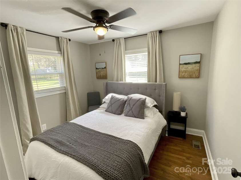 2607 /2609 Celia Avenue, Charlotte, NC 28216.  MLS# CAR4280740, YatesRealty ID 28052. 