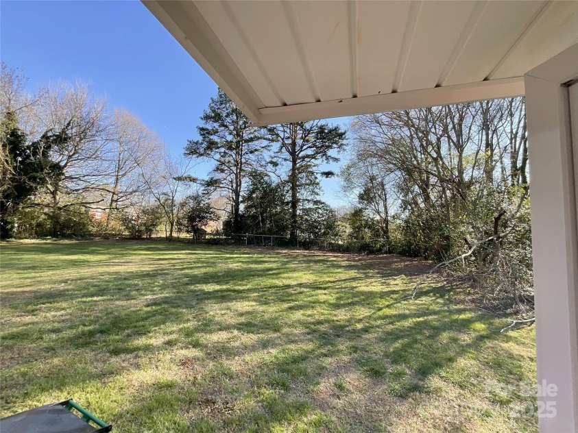 2607 /2609 Celia Avenue, Charlotte, NC 28216.  MLS# CAR4280740, YatesRealty ID 28052. Backyard
