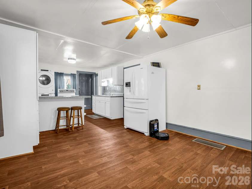 620 Smith Waldrop Road, Columbus, NC 28722.  MLS# CAR4379535, YatesRealty ID 28052. Dining Area opens to Kitchen