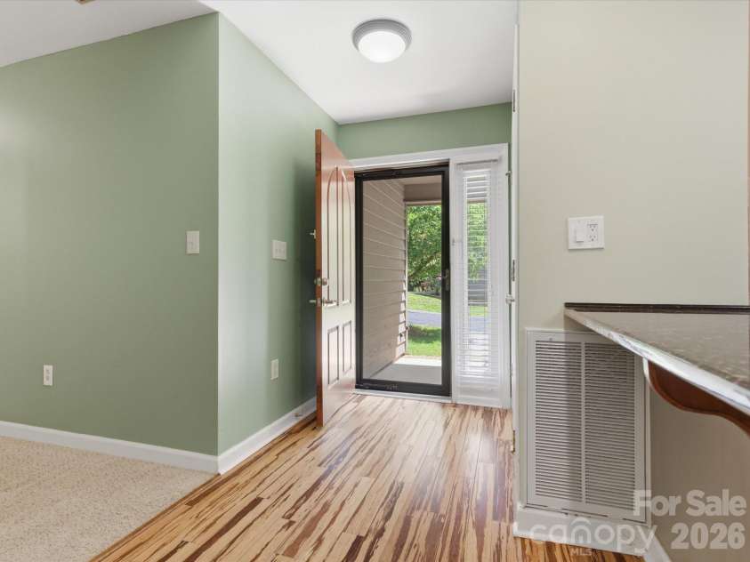 1011 Cranberry Circle, Fort Mill, SC 29715.  MLS# CAR4388076, YatesRealty ID 28053. Cheerful front entry with gorgeous flooring.