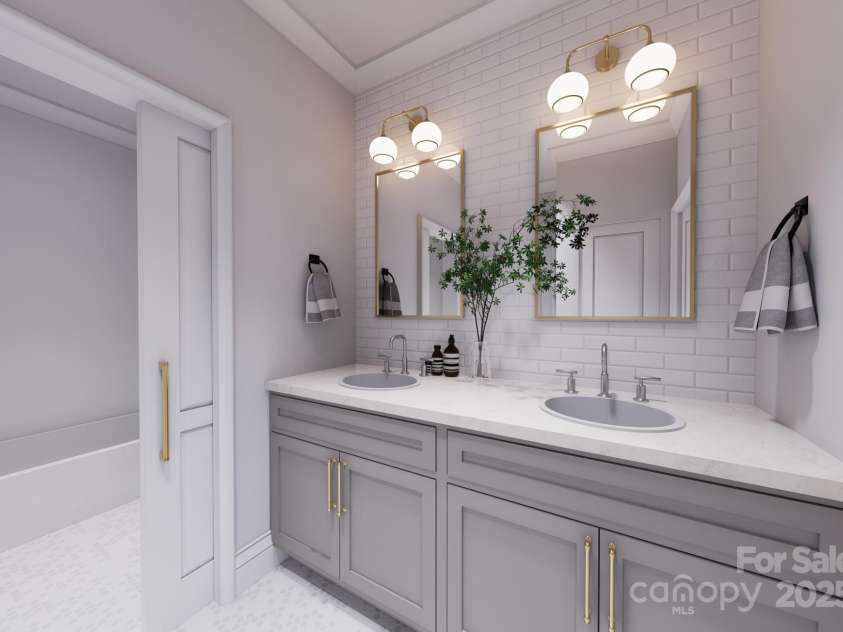 202 Broad Street, Waxhaw, NC 28173.  MLS# CAR4247296, YatesRealty ID 28053. 